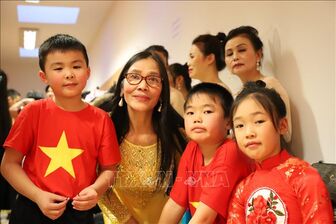 Trường tiếng Việt AWO - nơi lưu giữ nét văn hóa truyền thống của người Việt tại Đức