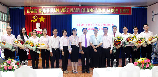 Công ty TNHH MTV Xổ số kiến thiết An Giang trao quyết định bổ nhiệm, điều động cán bộ