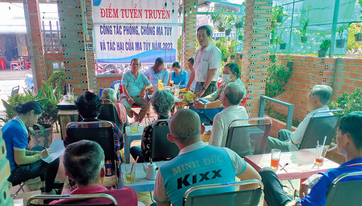 Tư vấn, hỗ trợ cai nghiện tại cộng đồng