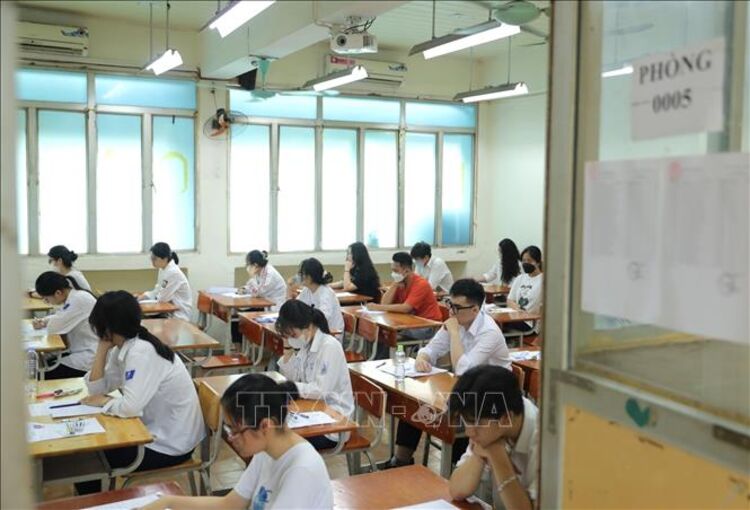 Thi tốt nghiệp THPT từ 2025: Giảm áp lực, bám sát tinh thần đổi mới